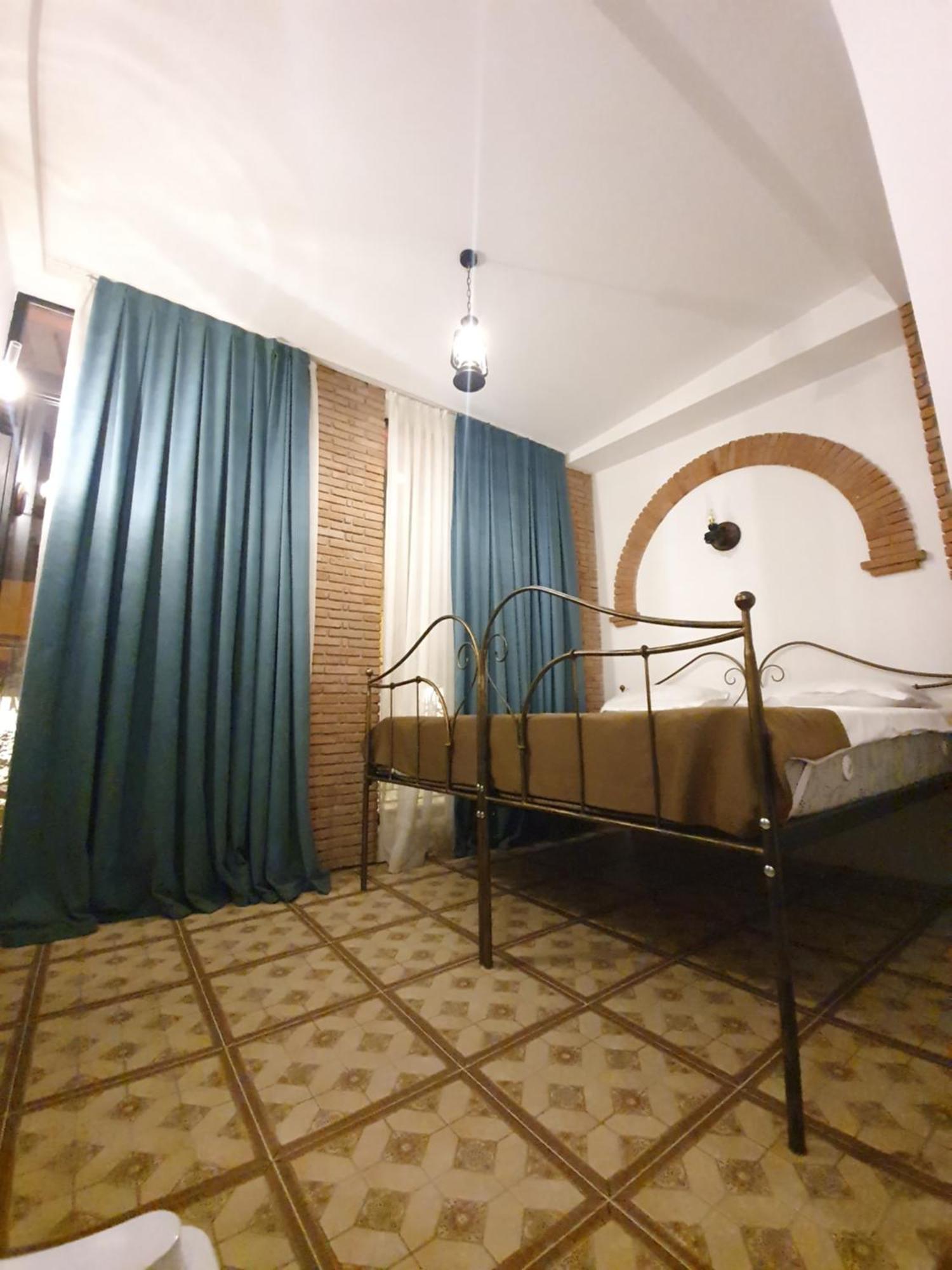 Janashia Boutique Hotels Tbiliszi Szoba fotó