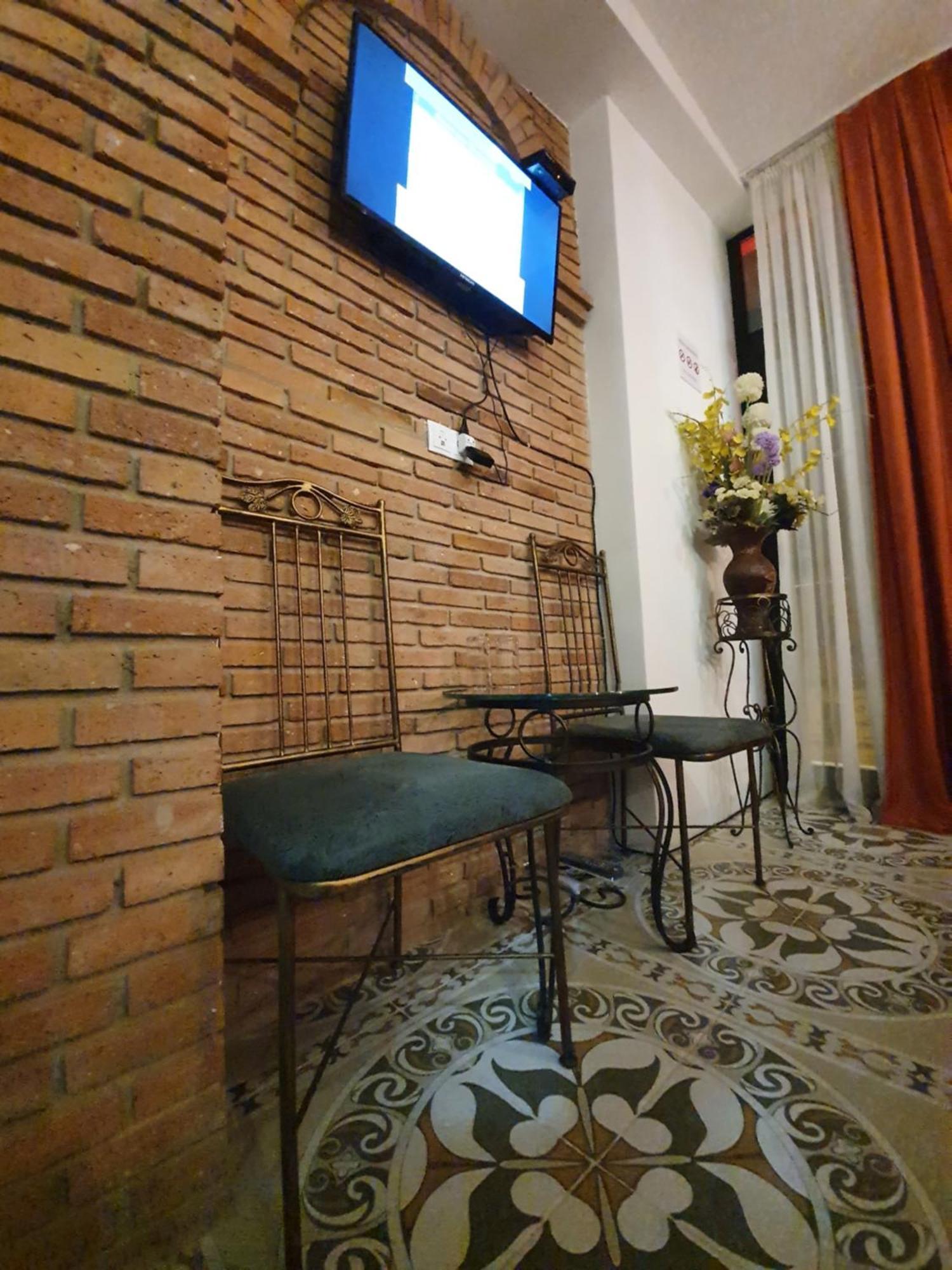 Janashia Boutique Hotels Tbiliszi Szoba fotó